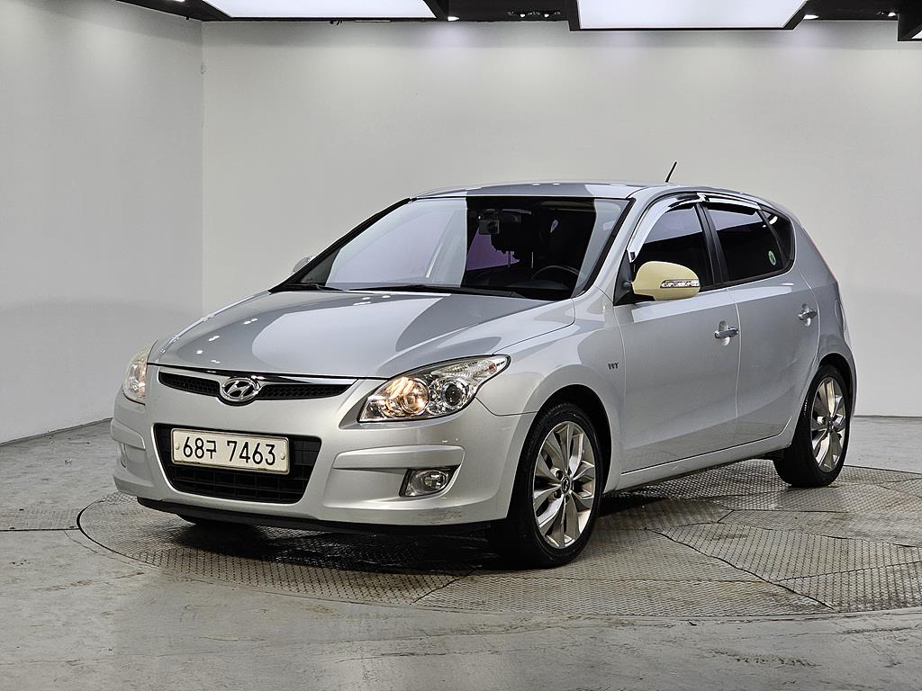 HYUNDAI i30 2009 — Zona Franca Iquique
