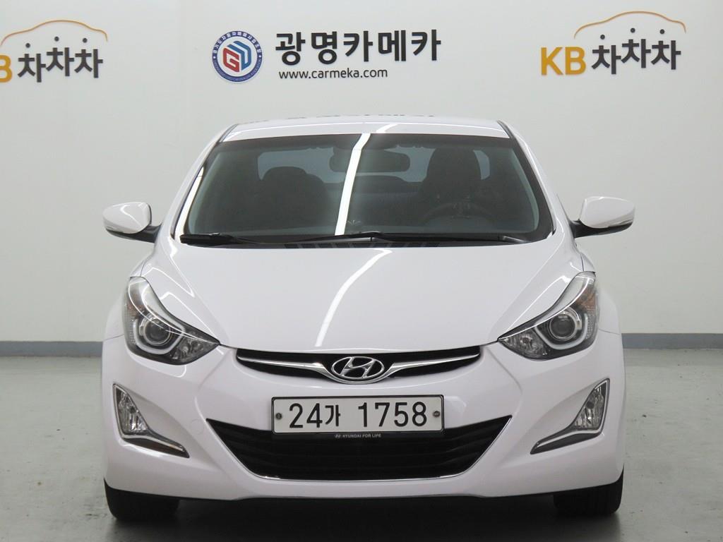 HYUNDAI Avante