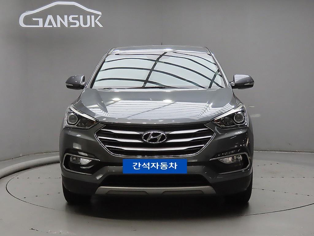 HYUNDAI Santa Fe 2016