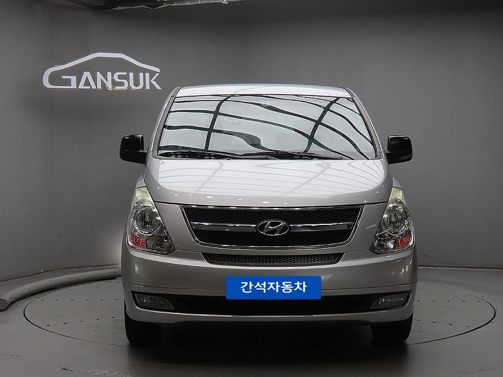 HYUNDAI Starex 2008