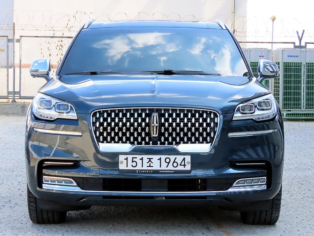 Lincoln Aviator