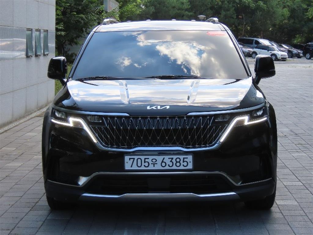 KIA Carnival 2023