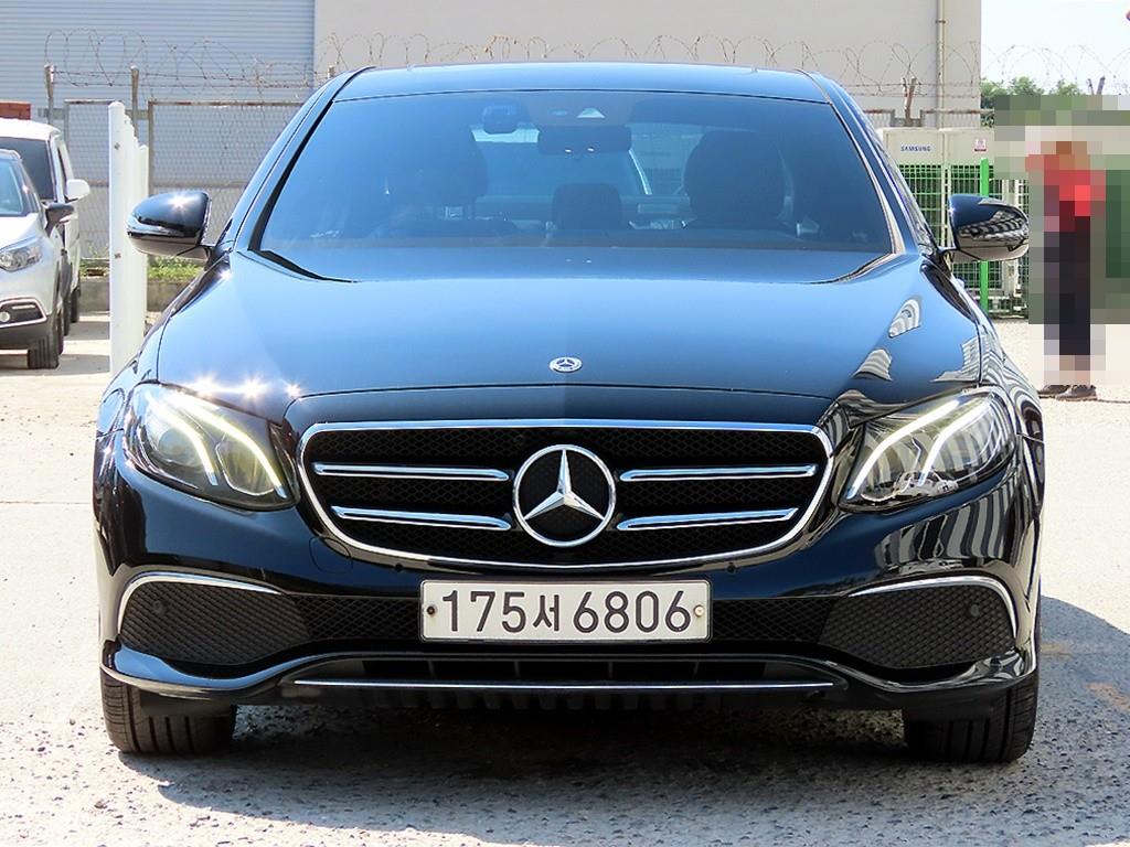 Mercedes Benz E class