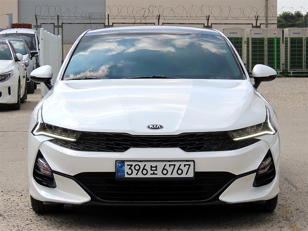 KIA K5 2020 — Zona Franca Iquique
