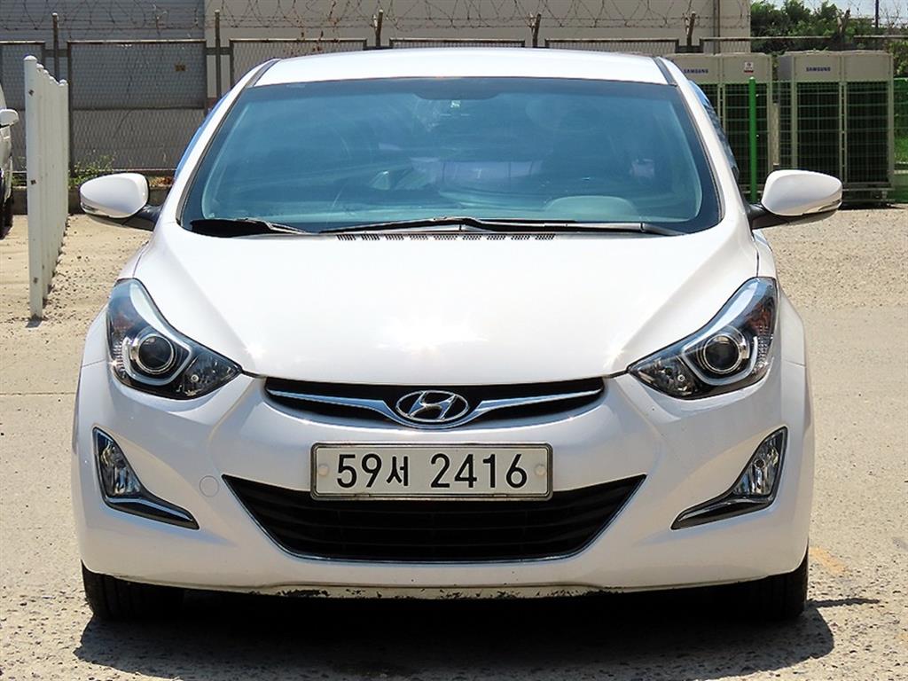 HYUNDAI Avante