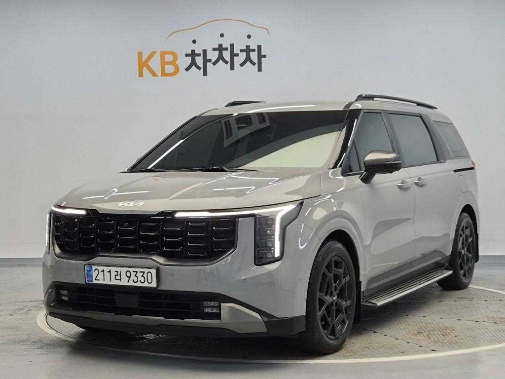 KIA Carnival 2024 — Zona Franca Iquique