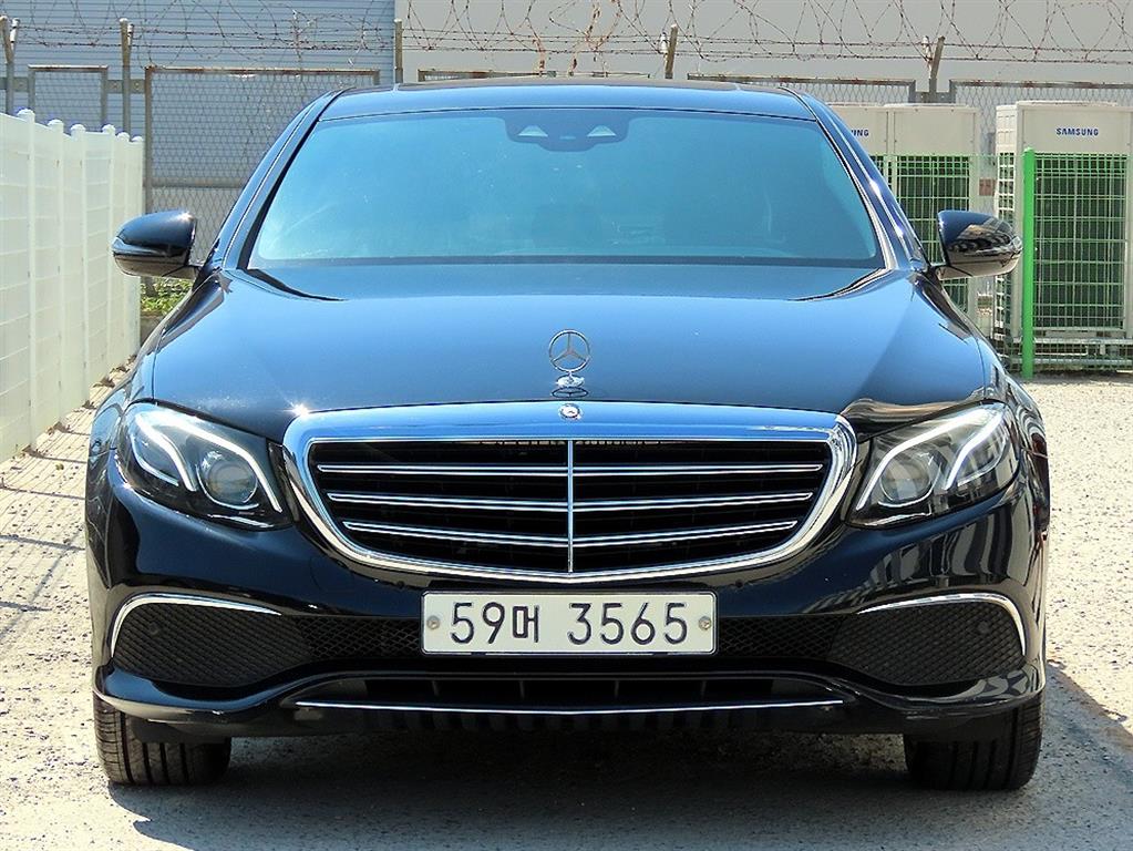 Mercedes Benz E class