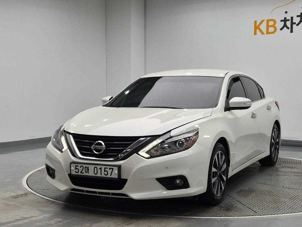 Nissan Altima