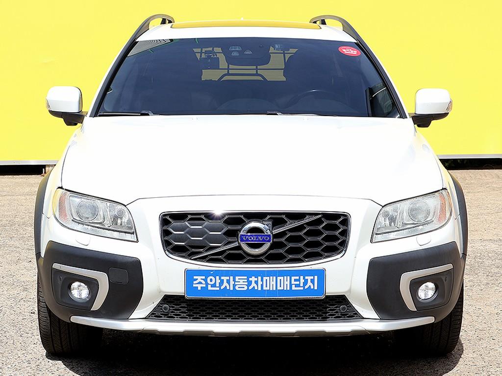 Volvo XC70