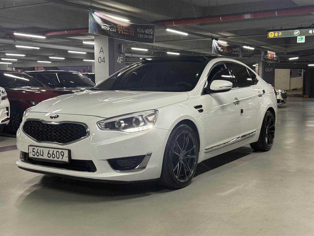 KIA K7