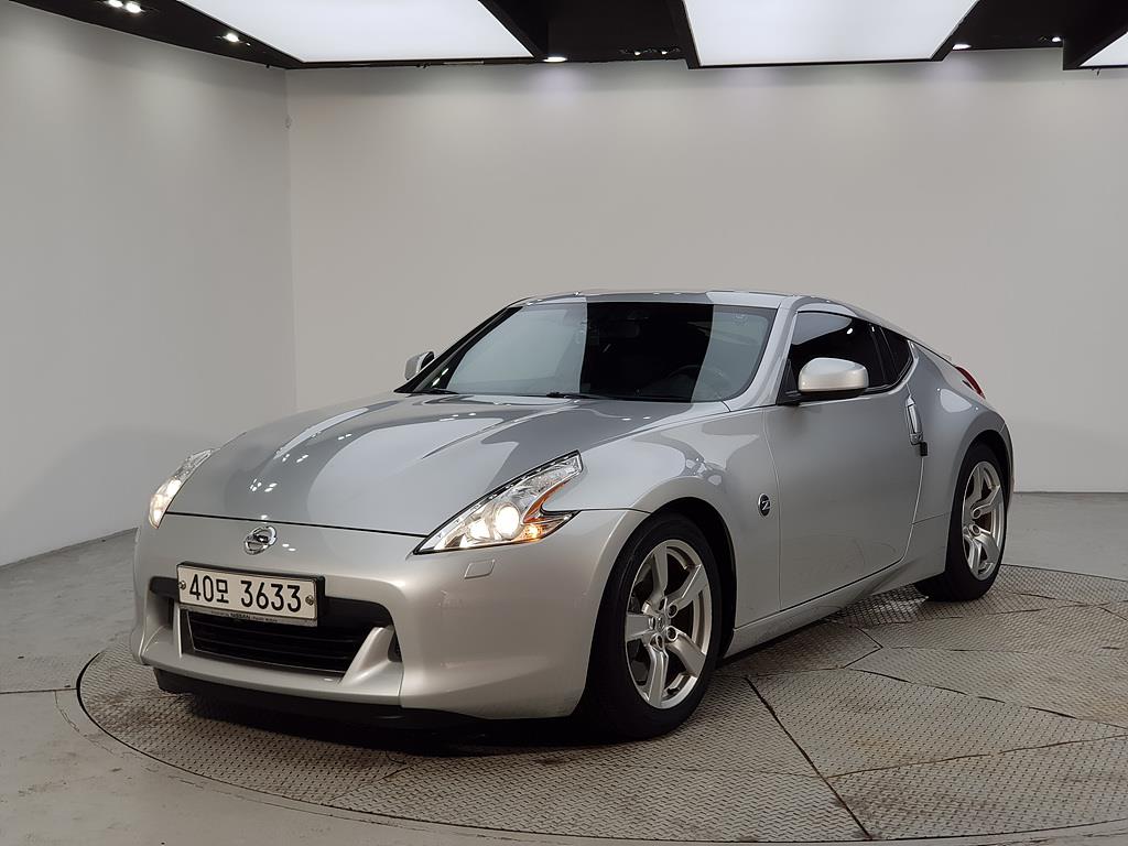 Nissan Z