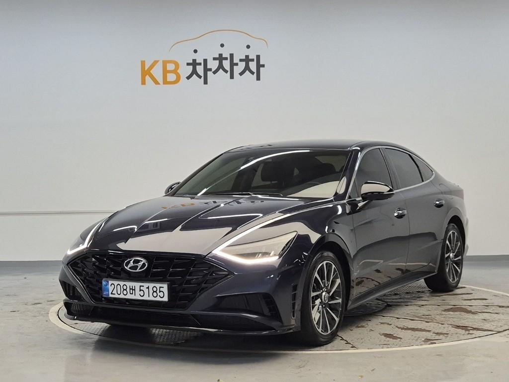 HYUNDAI Sonata (DN8) 2.0 Premium Plus