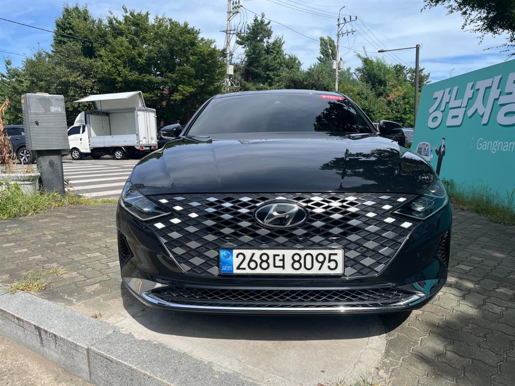 HYUNDAI Grandeur IG 3.3 Premium