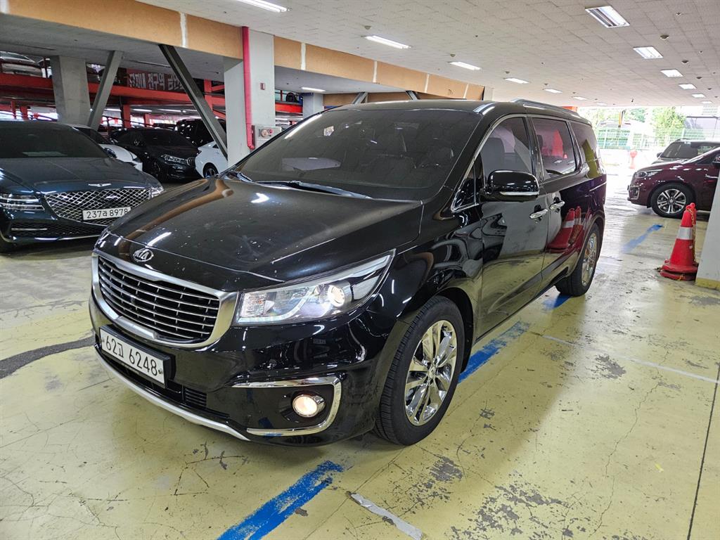 KIA Carnival 2018