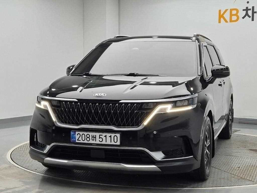 KIA Carnival 2021