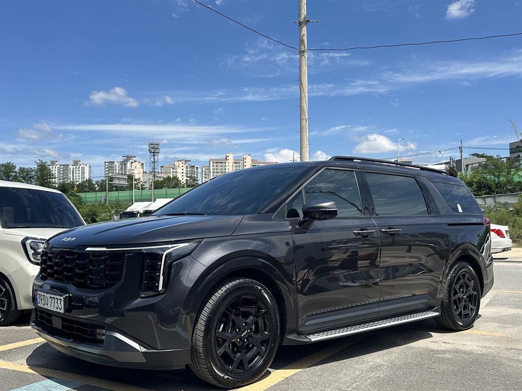 KIA Carnival 2024