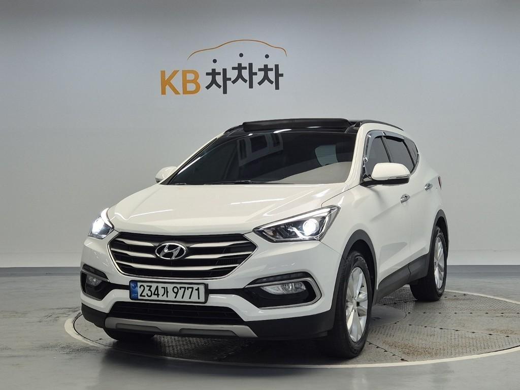 HYUNDAI Santa Fe 2016
