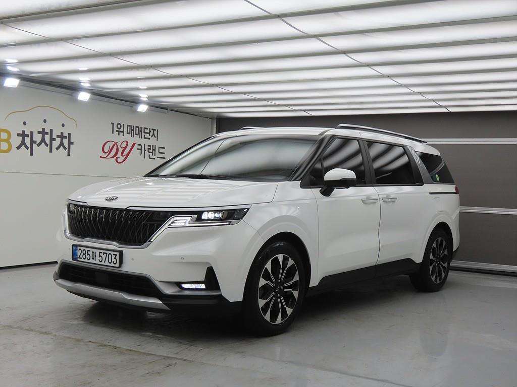 KIA Carnival 2021