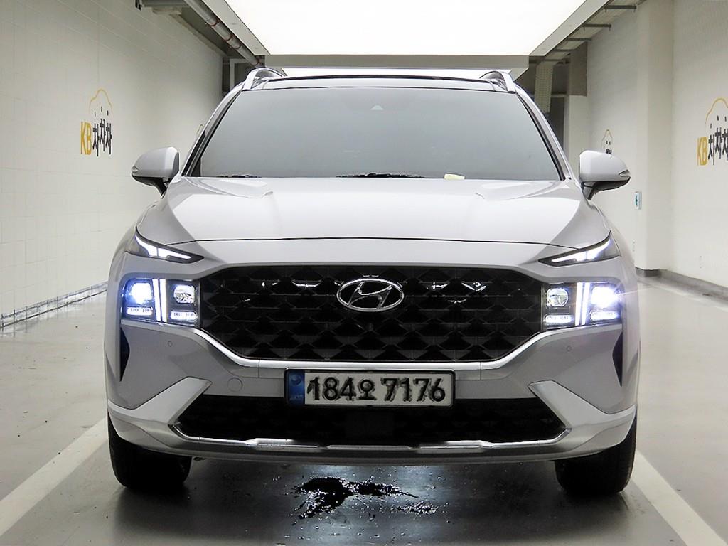 HYUNDAI Santa Fe 2021 — Zona Franca Iquique