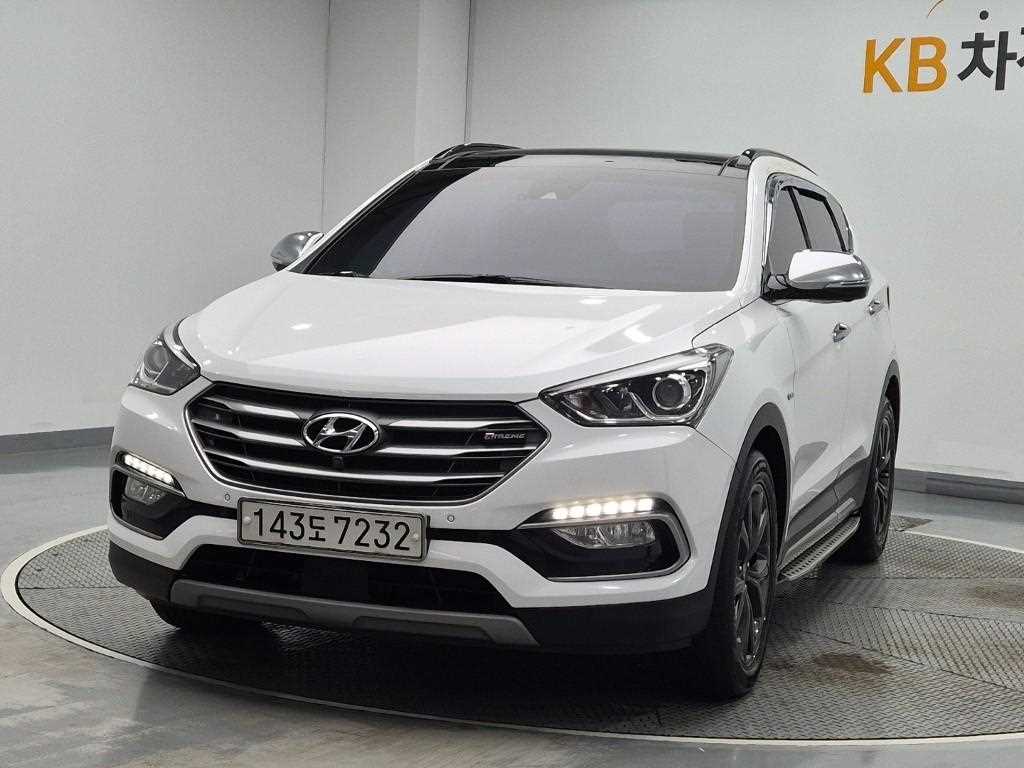 HYUNDAI Santa Fe 2017