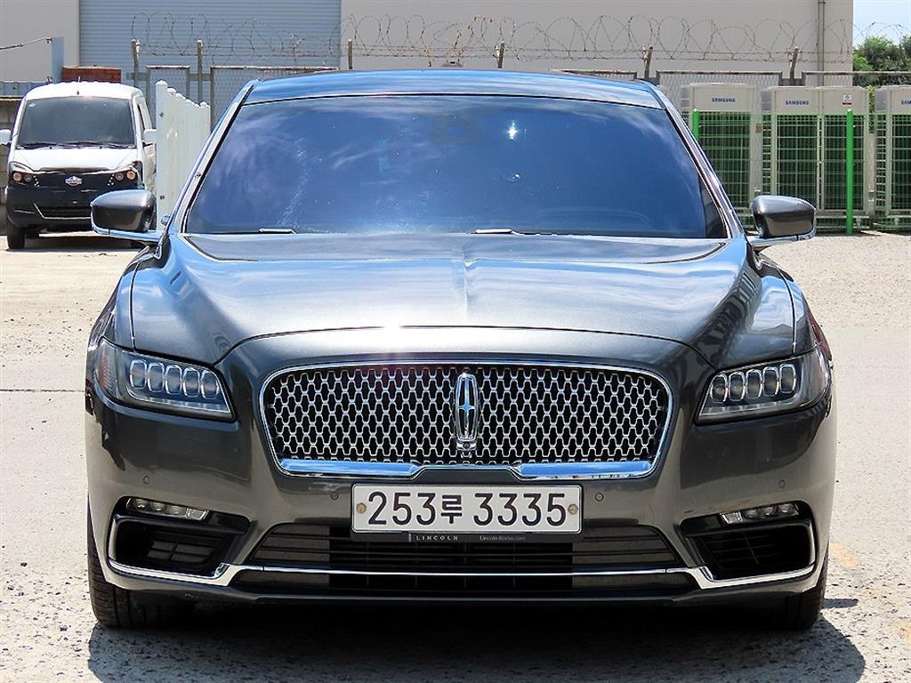 Lincoln Continental