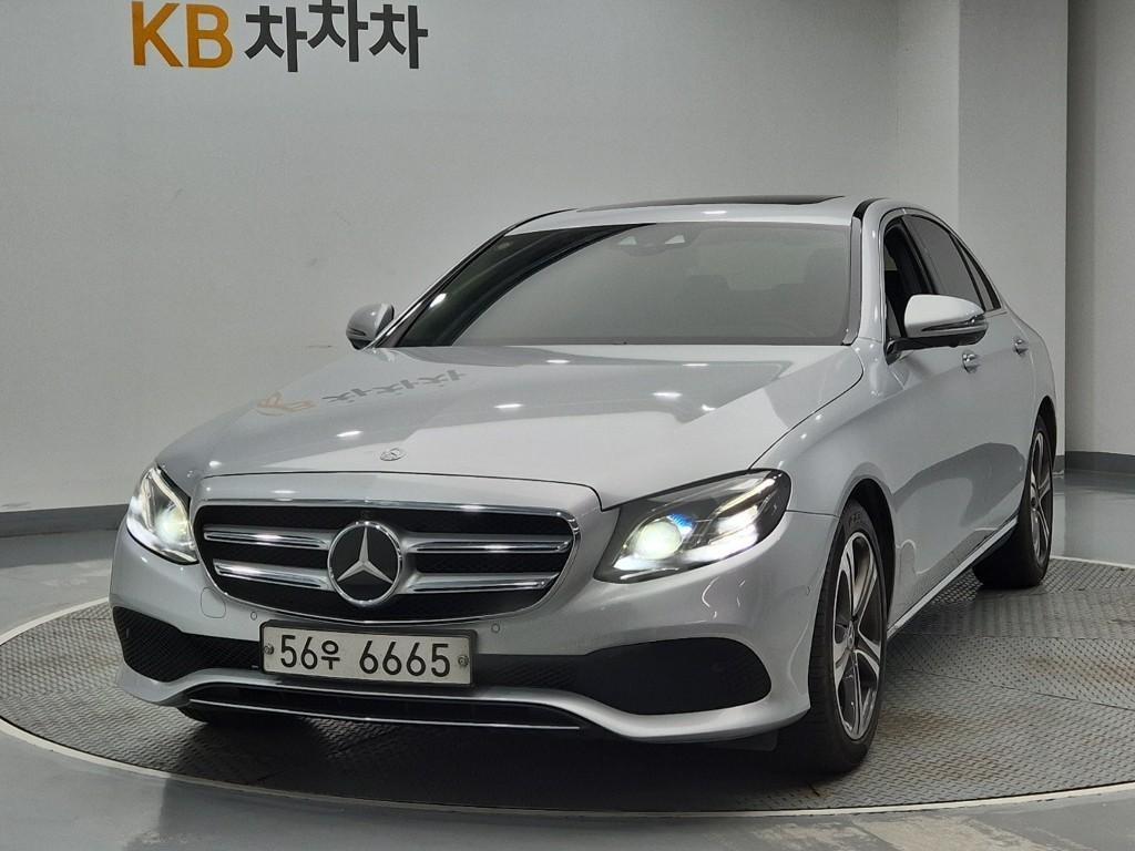 Mercedes Benz E class W213 E300 4MATIC