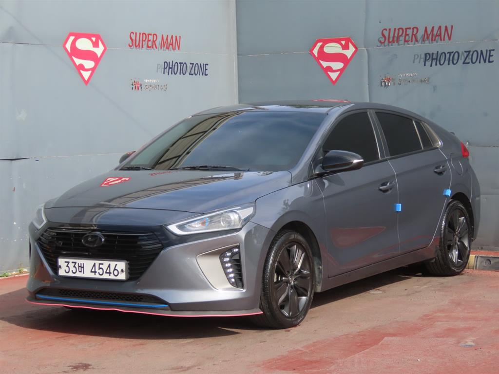 HYUNDAI Ioniq