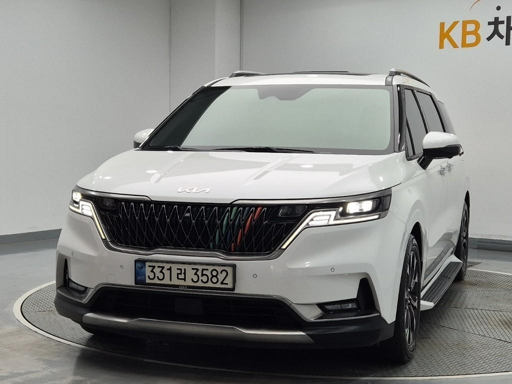 KIA Carnival 2022