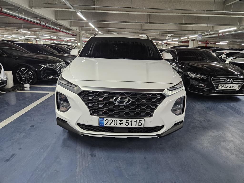 HYUNDAI Santa Fe 2020