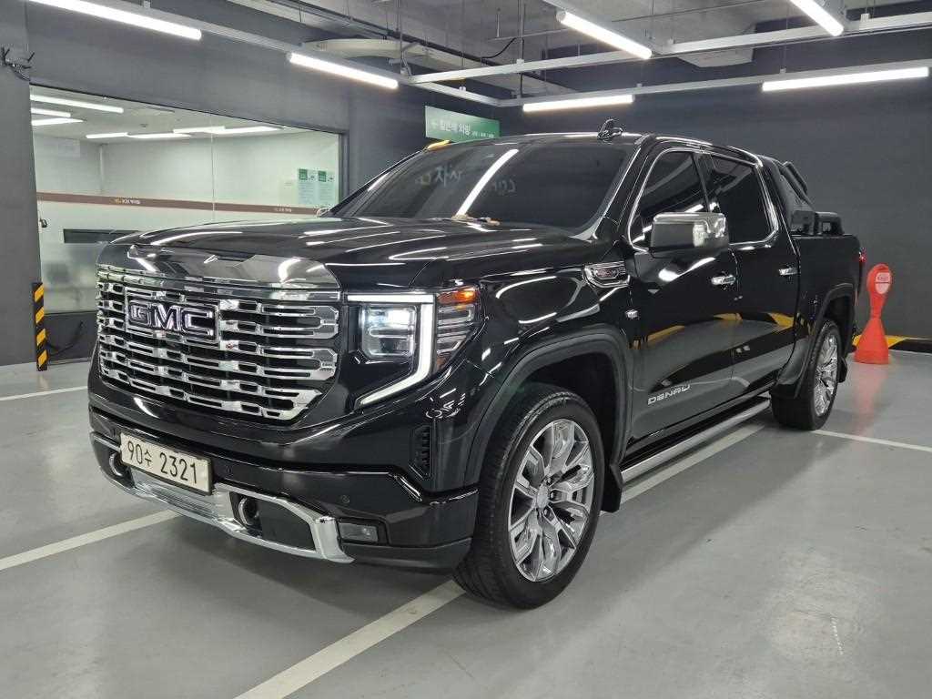 GMC Sierra