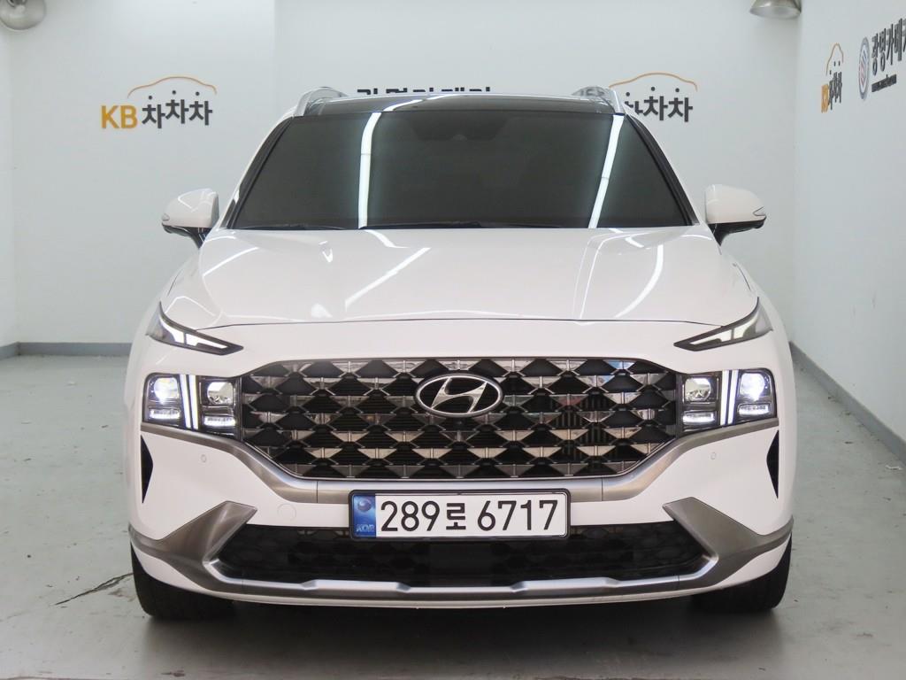 HYUNDAI Santa Fe 2023 — Zona Franca Iquique