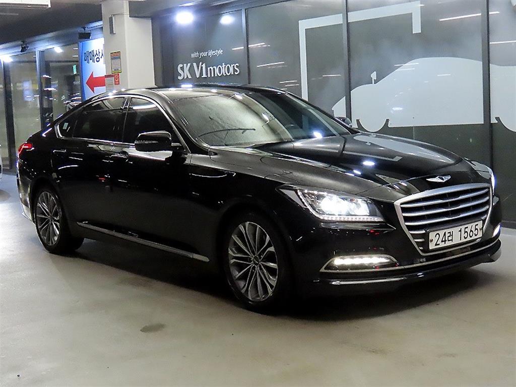 HYUNDAI Genesis