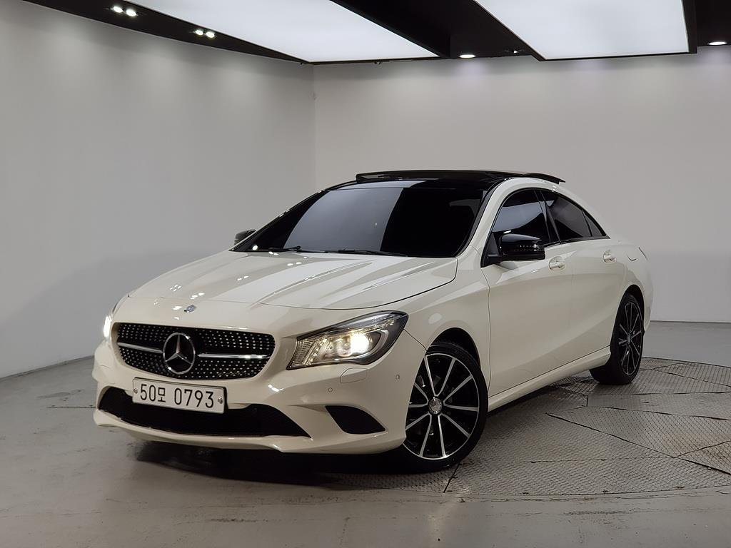 Mercedes Benz CLA Class 2016 — Zona Franca Iquique