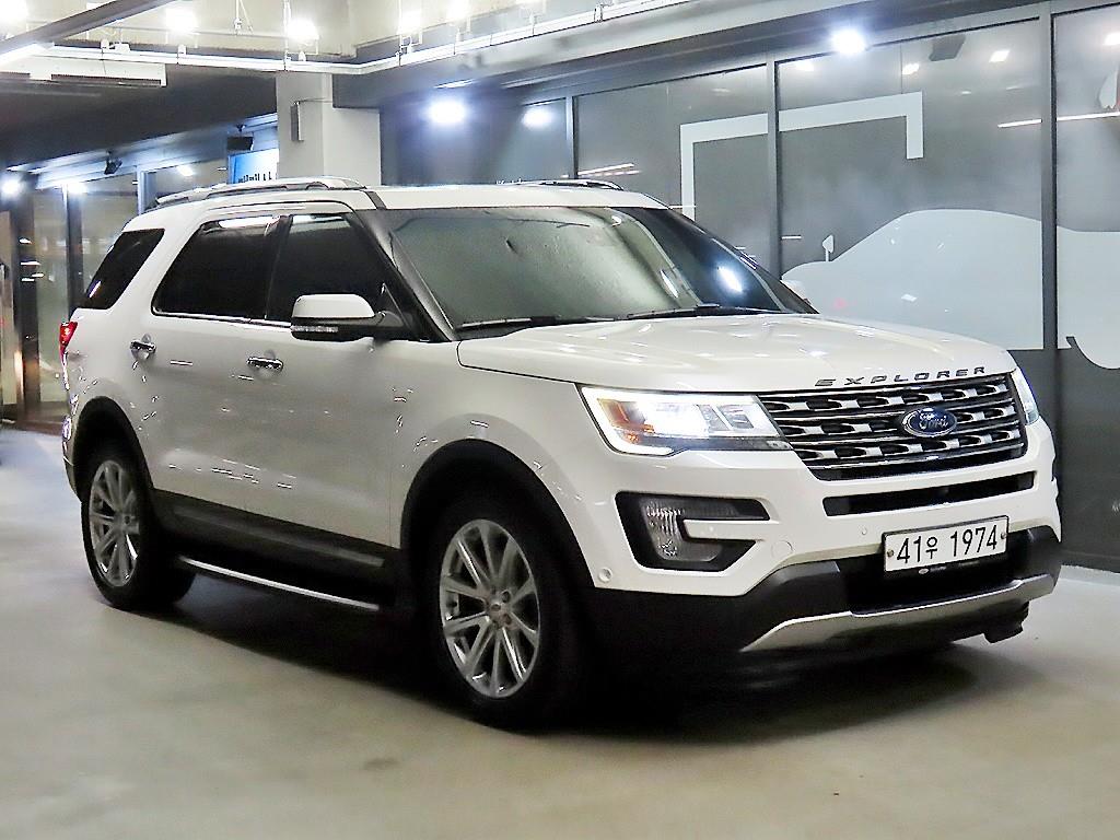 Ford Explorer 2,3