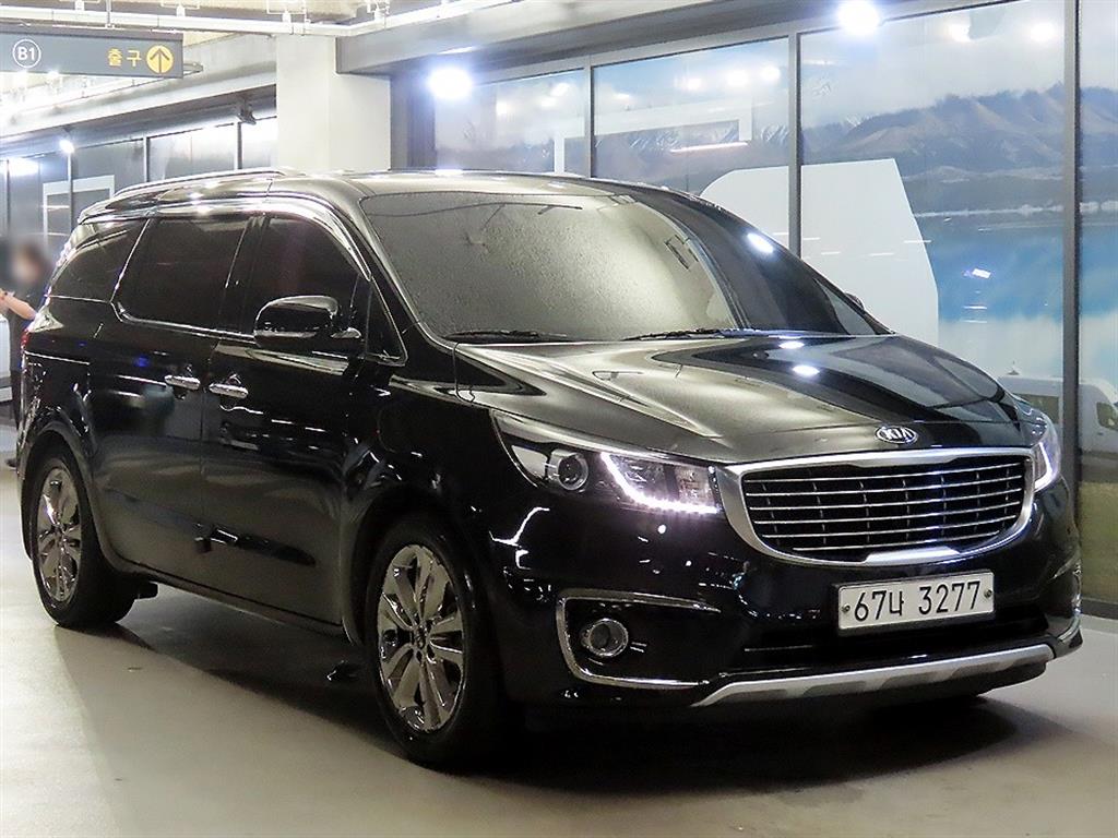 KIA Carnival
