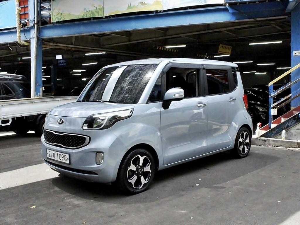 KIA Ray 2014 — Zona Franca Iquique