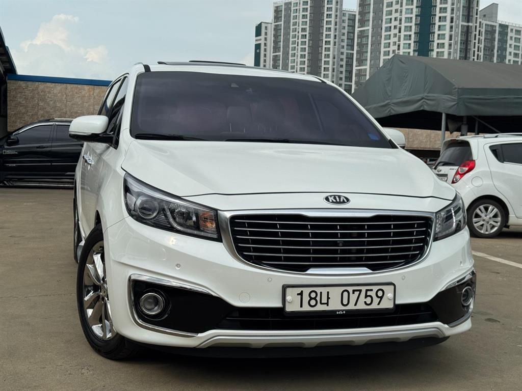 KIA Carnival 2015