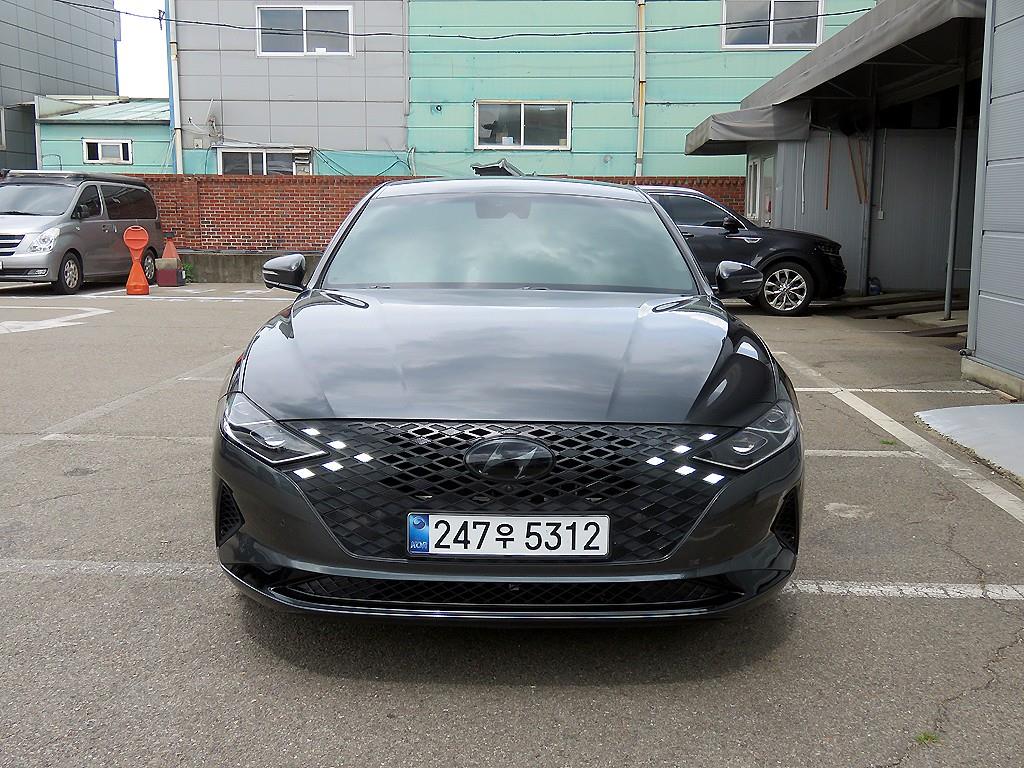 HYUNDAI Grandeur 2021 — Zona Franca Iquique