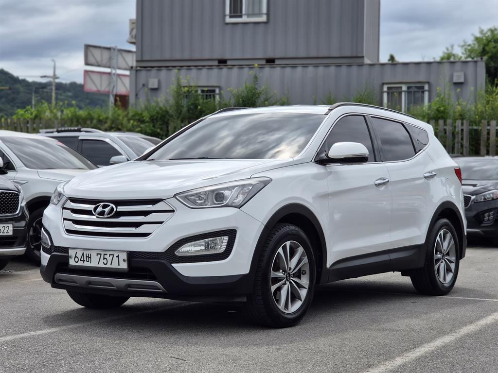 HYUNDAI Santa Fe 2015