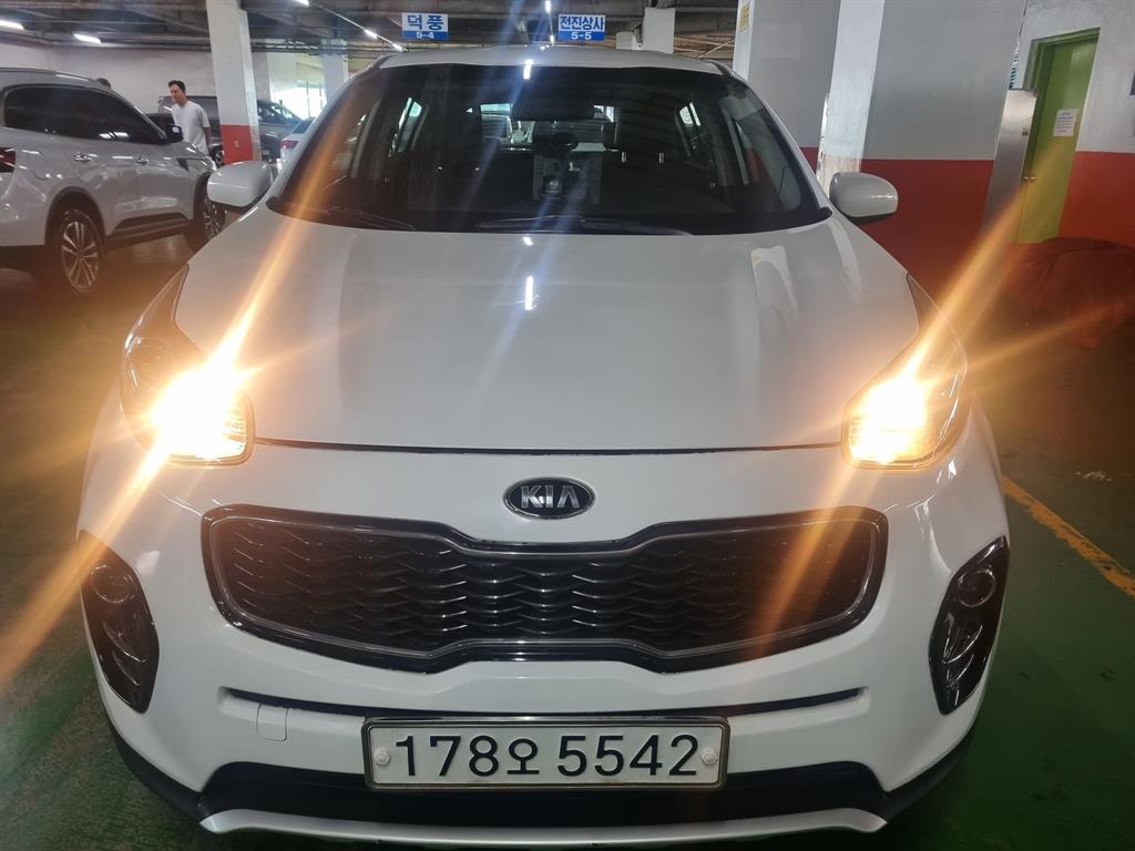 KIA Sportage 2015 — Zona Franca Iquique