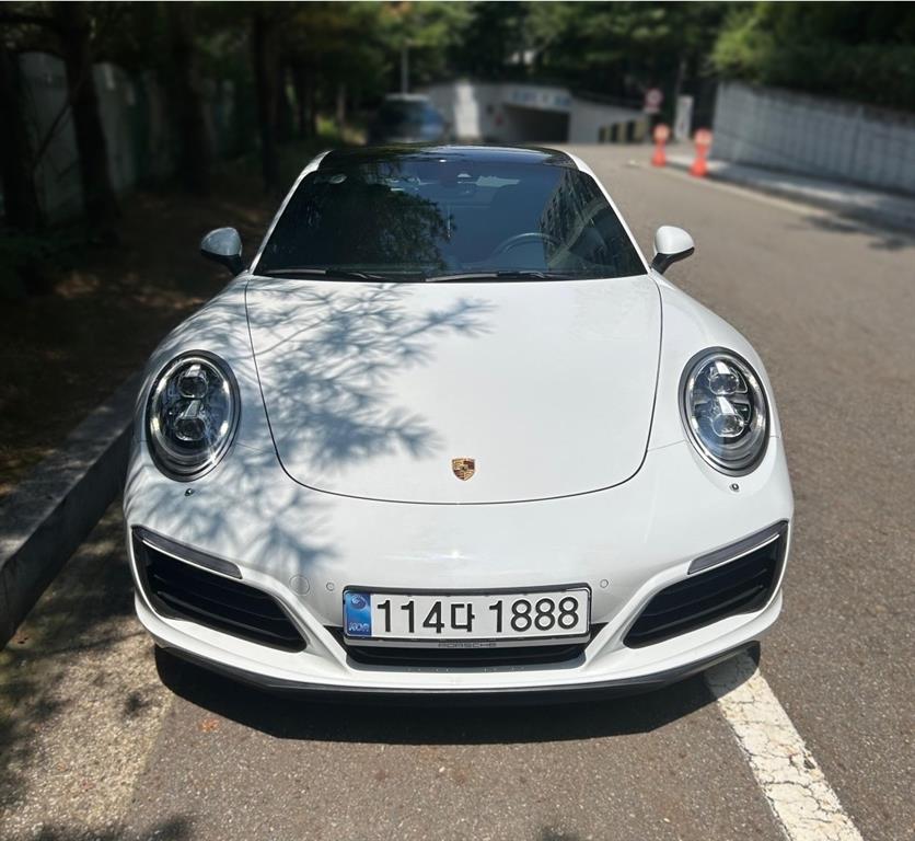 Porsche 911 2019 — Zona Franca Iquique