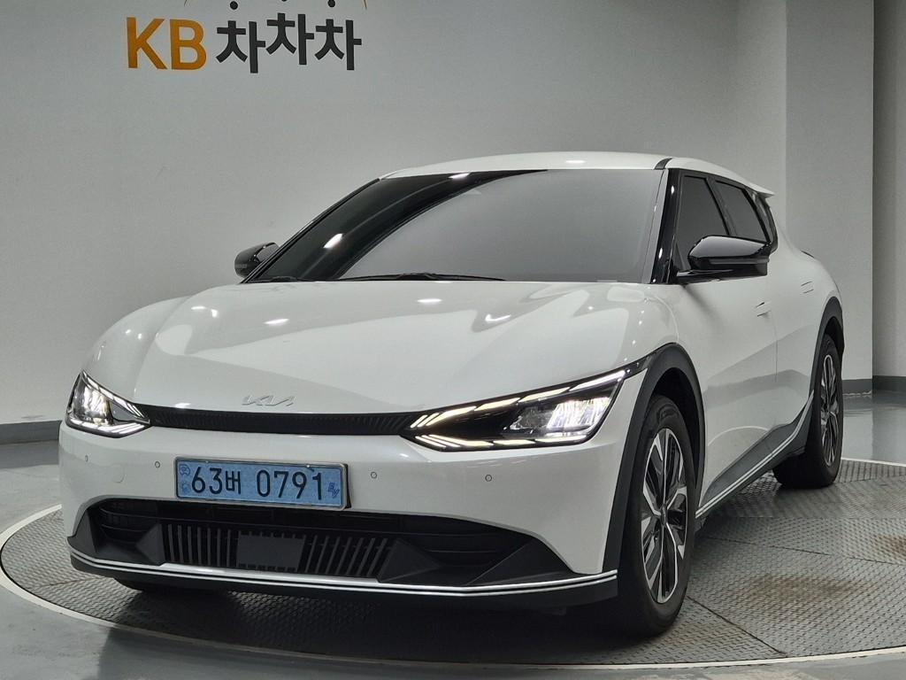 KIA EV6 long range air