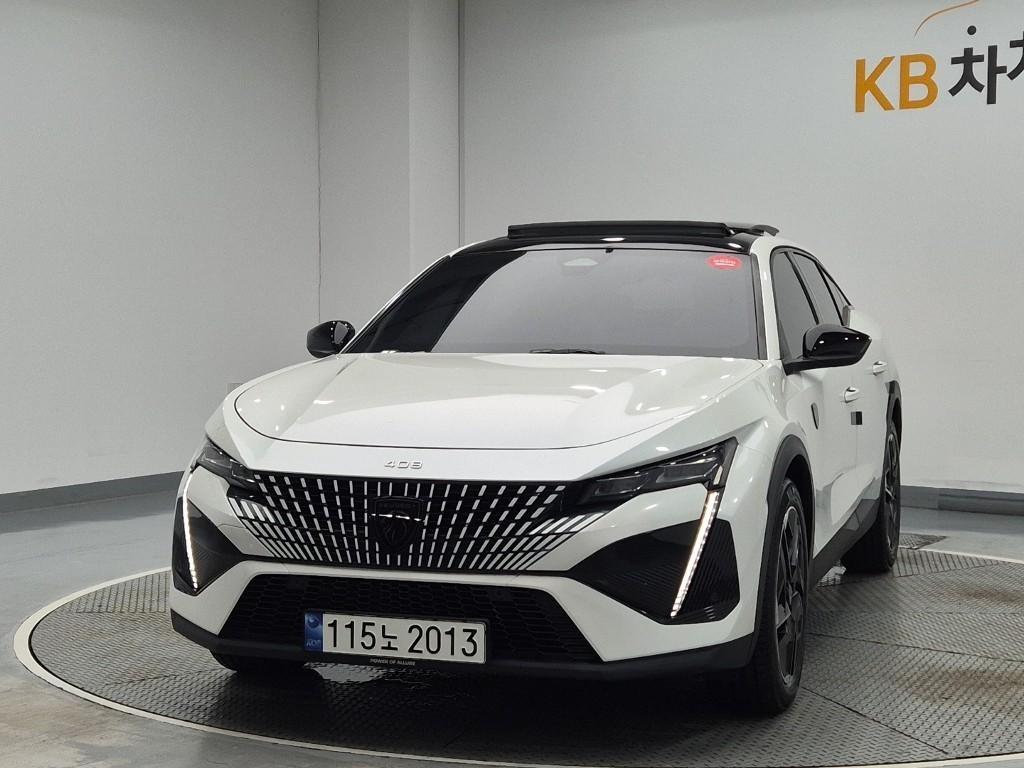 Peugeot 408