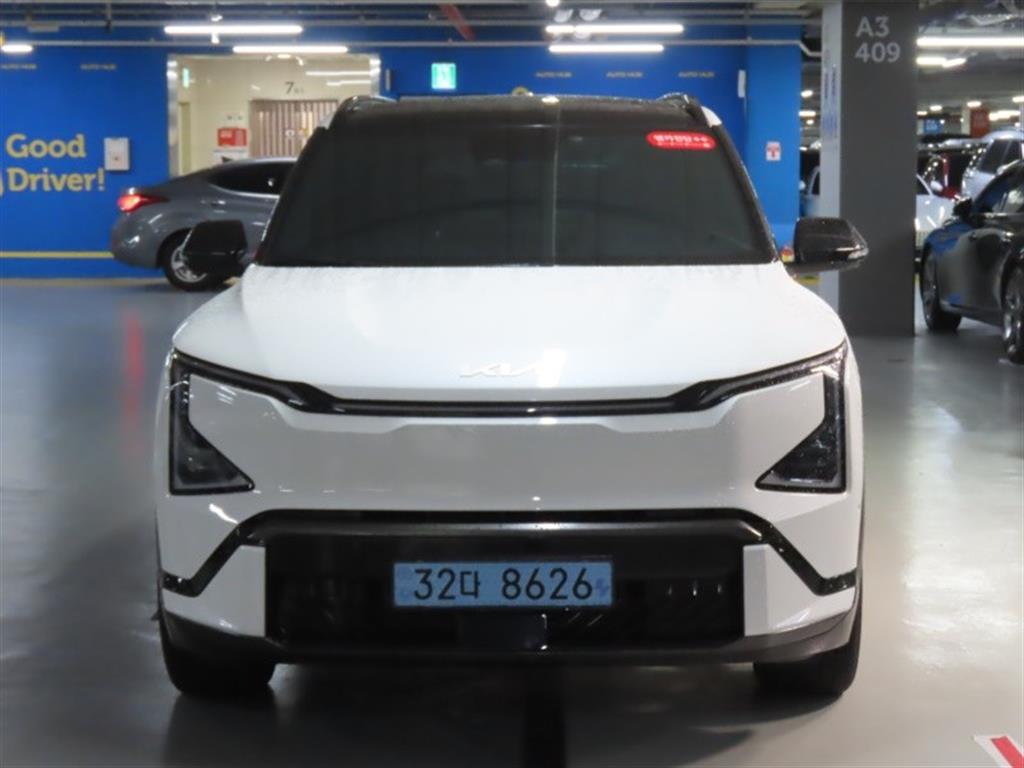 KIA EV5