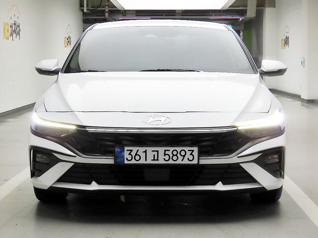 HYUNDAI Avante