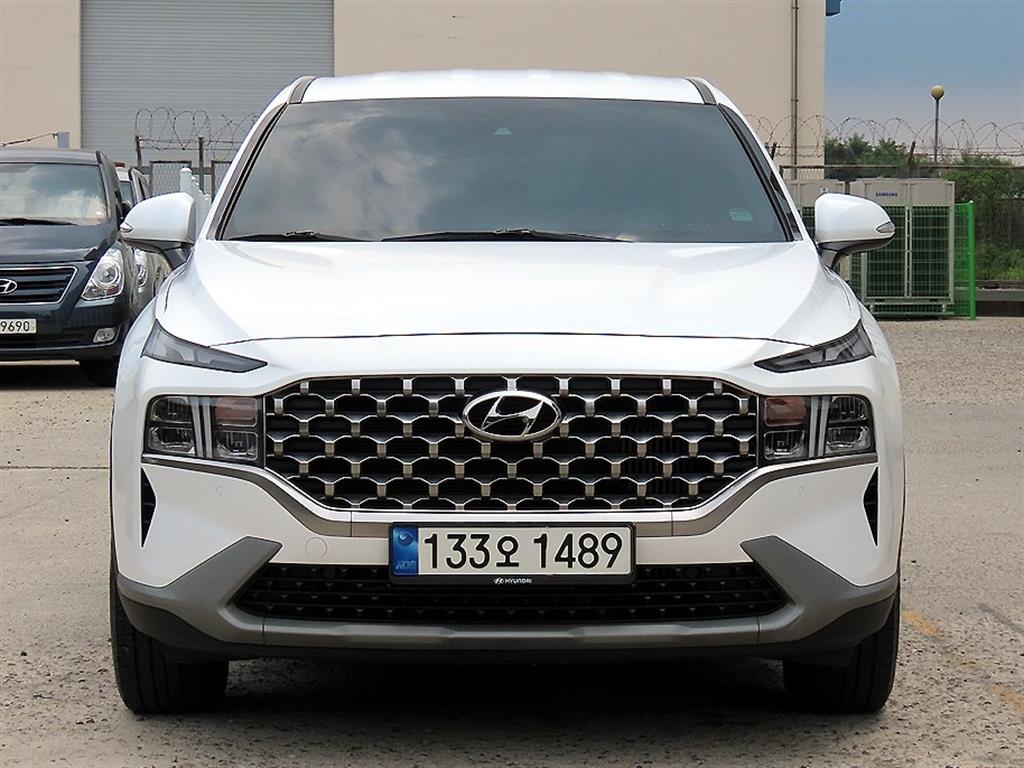HYUNDAI Santa Fe 2022 — Zona Franca Iquique