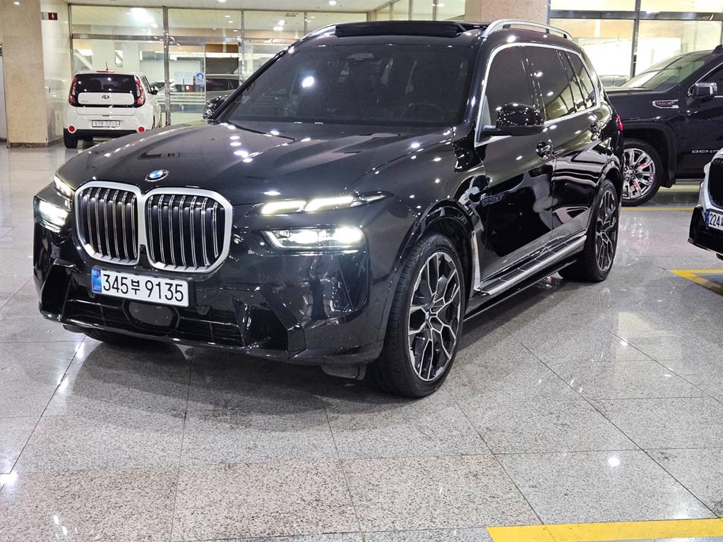 BMW X7