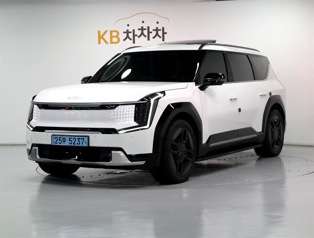 KIA EV9