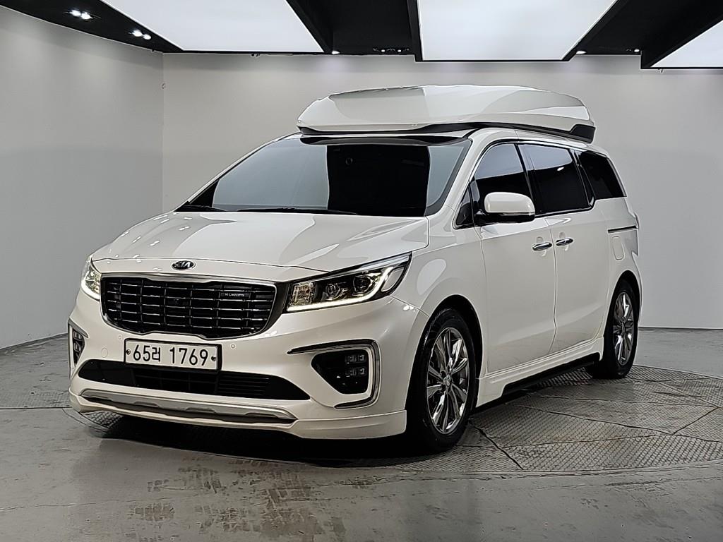 KIA Carnival 2019