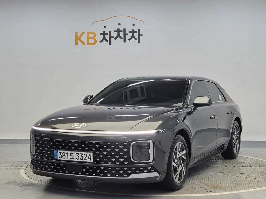 HYUNDAI Grandeur 2025 — Zona Franca Iquique